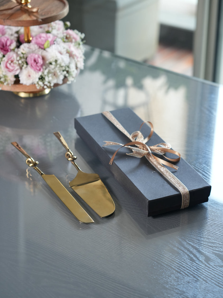 Knotted Knife & Server Set — 11" Decorative Serving