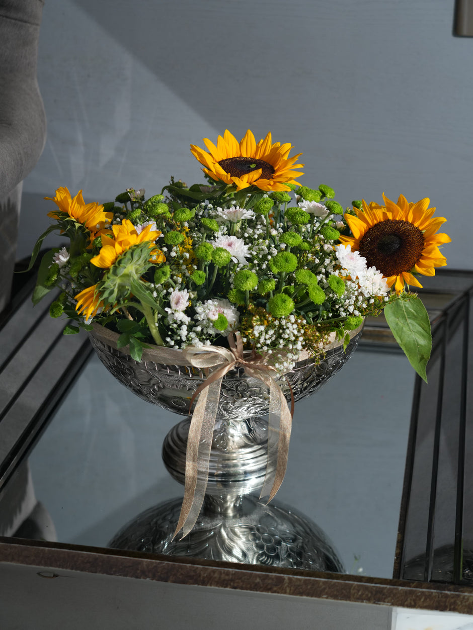 Metal Centrepiece Bowl with Stand — 15"