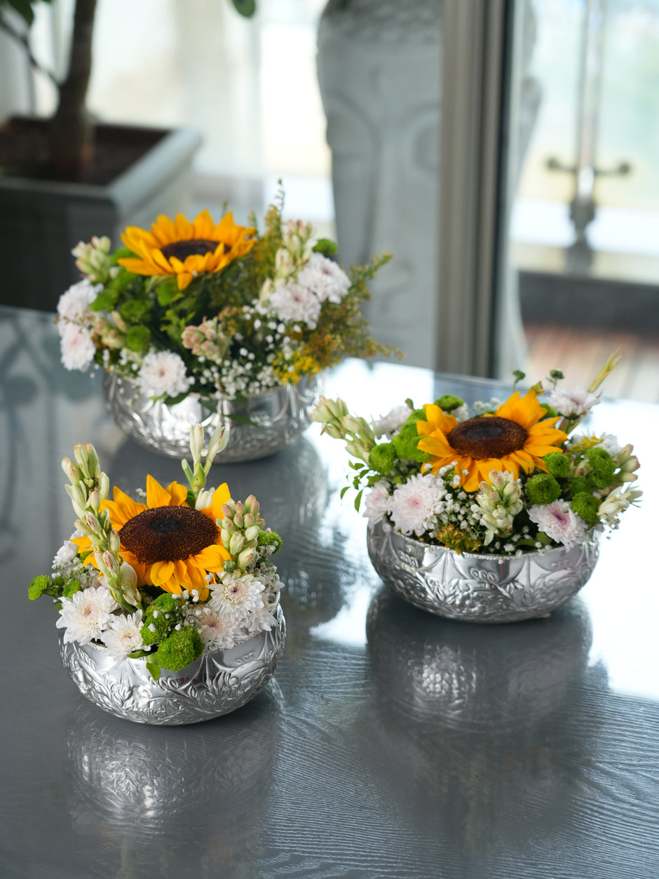 Scallop Bowls — Silver Plated Set of 3 (7", 8", 9")